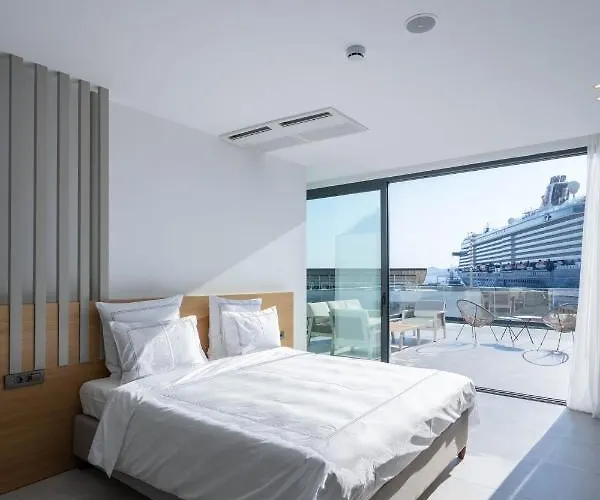 Akana Loft Lejlighedshotel 4*