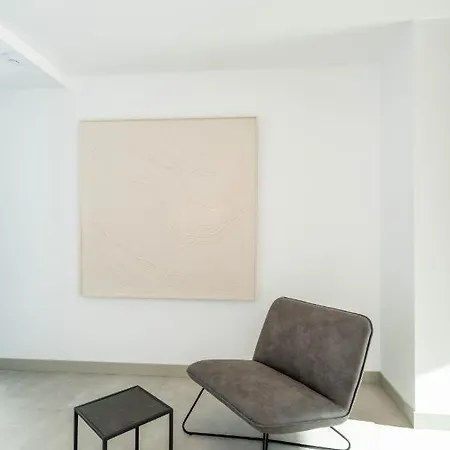 Aparthotel Akana Loft 4*