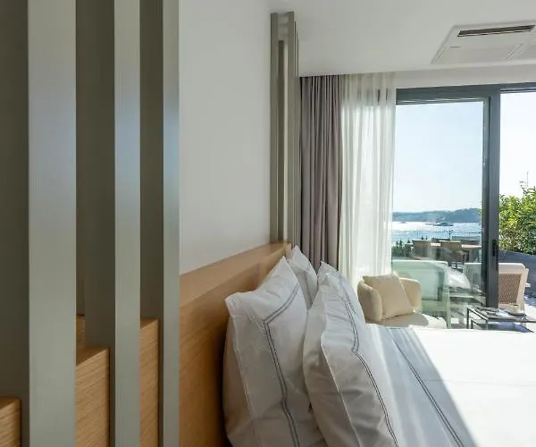 Akana Loft 公寓式酒店 博德鲁姆