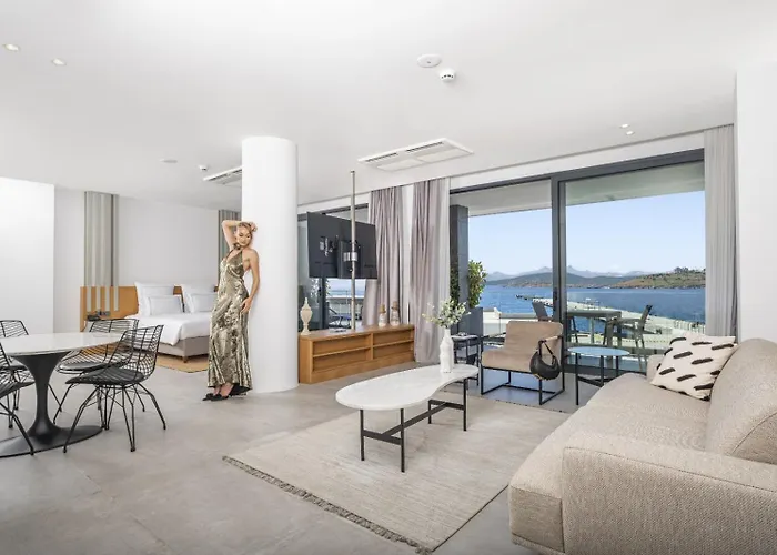 Akana Loft 4*